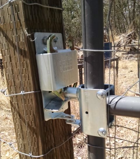 Gate Latch.JPG