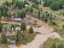 flooded-river-in-the-yelm-area-stay-safe-out-there-v0-v8dugks26i6g1.jpg